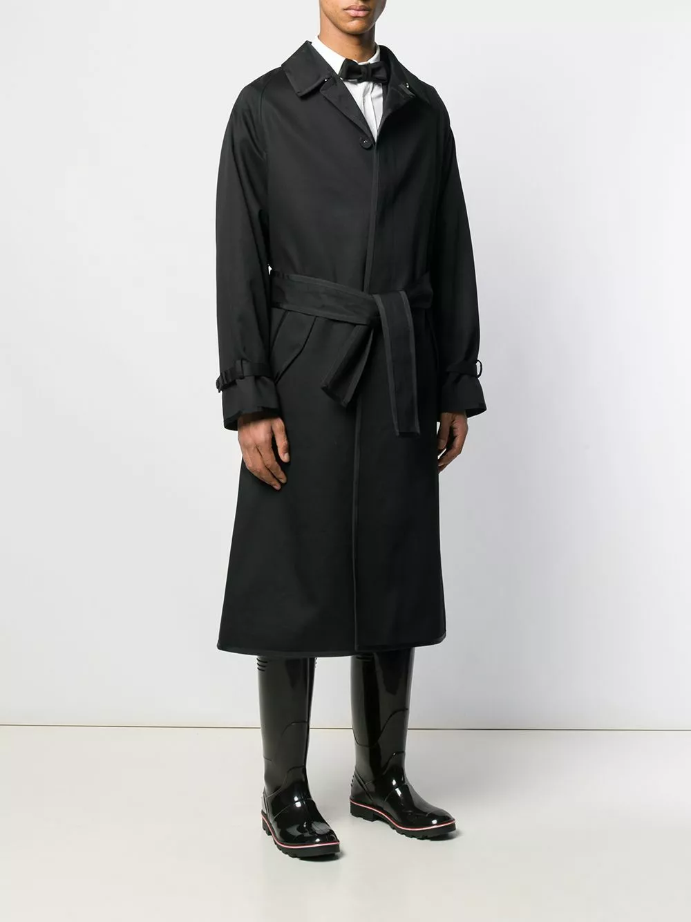 Thom Browne Raglan sleeve oversized mac car coat trench coats of men 3 Thom Browne raglan-sleeve oversized mac car coat
