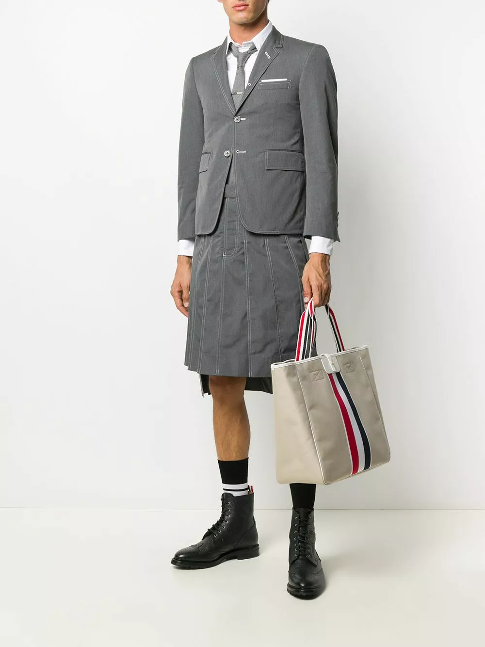 Thom Browne Knee length pleated skirt bermuda shorts of men 2 Thom Browne knee-length pleated skirt