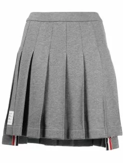 Thom Browne logo patch pleated short skirt