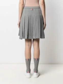 Thom Browne logo patch pleated short skirt
