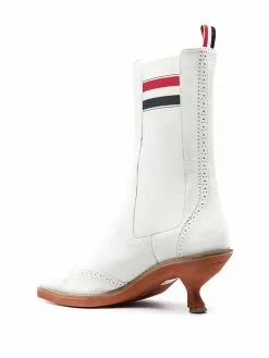 Thom Browne Brogued wing tip Chelsea boots of women 6 Thom Browne brogued wing-tip Chelsea boots